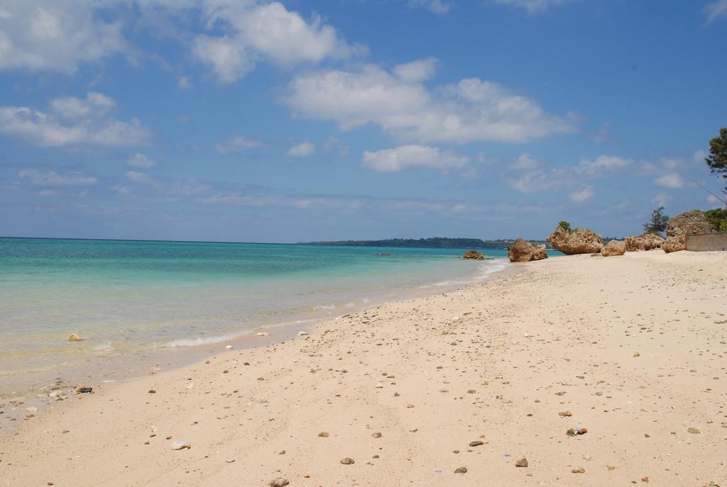 Yukurinaresort Okinawa Garden House Motobu Eksteriør billede